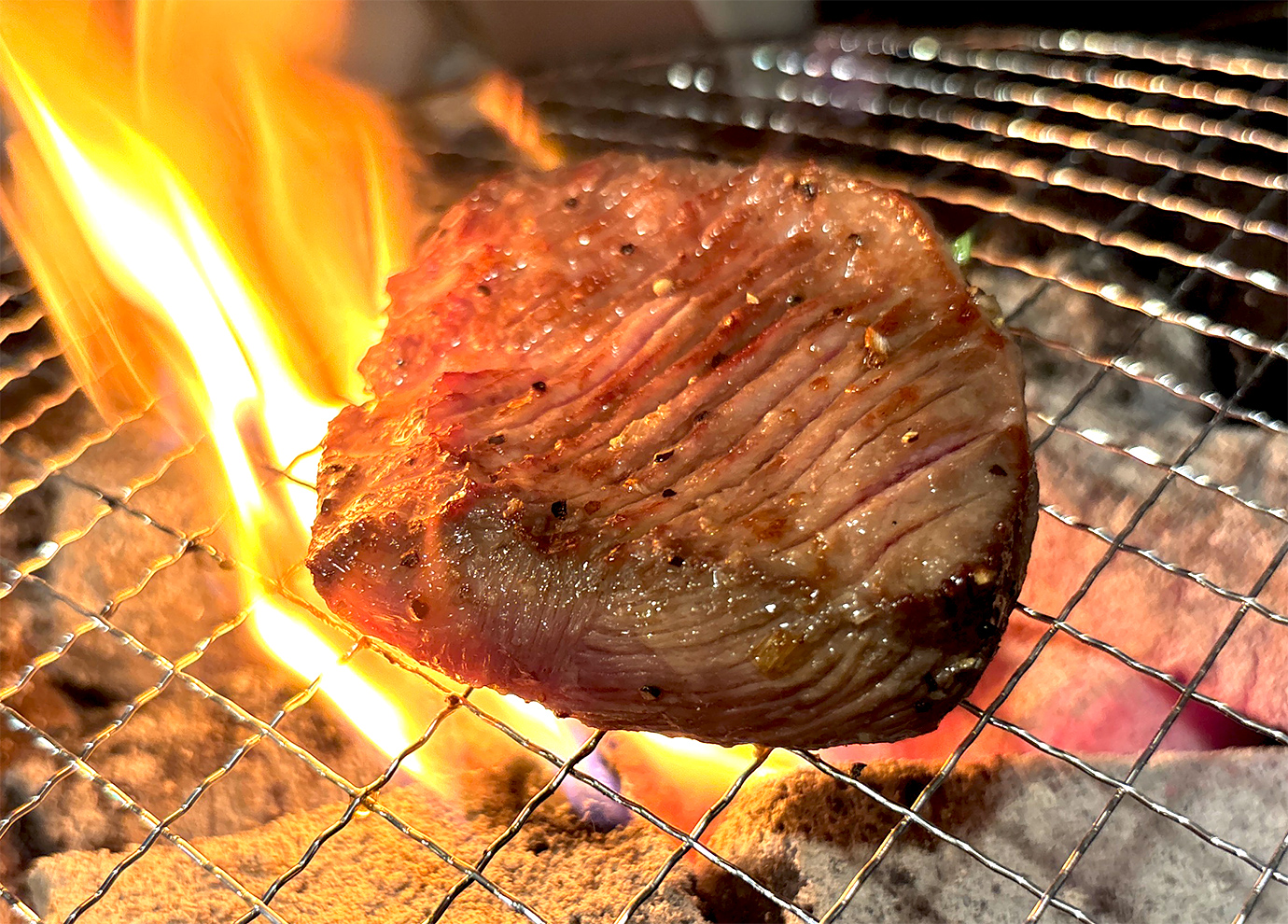 焼けてきている厚切り上タン